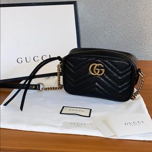 Gucci GG Marmont Matelasse Mini Crossbody Bag